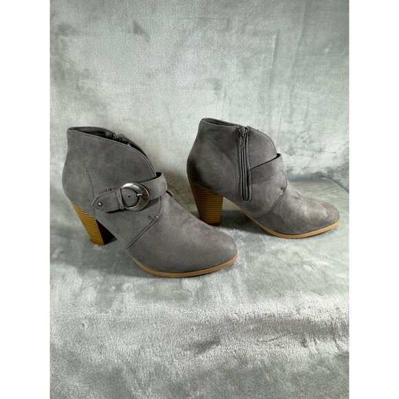 Maurices Boots Women's 7.5 Grey Trina 3" heels ankle booties w/ Buckle - Picture 13 of 16
